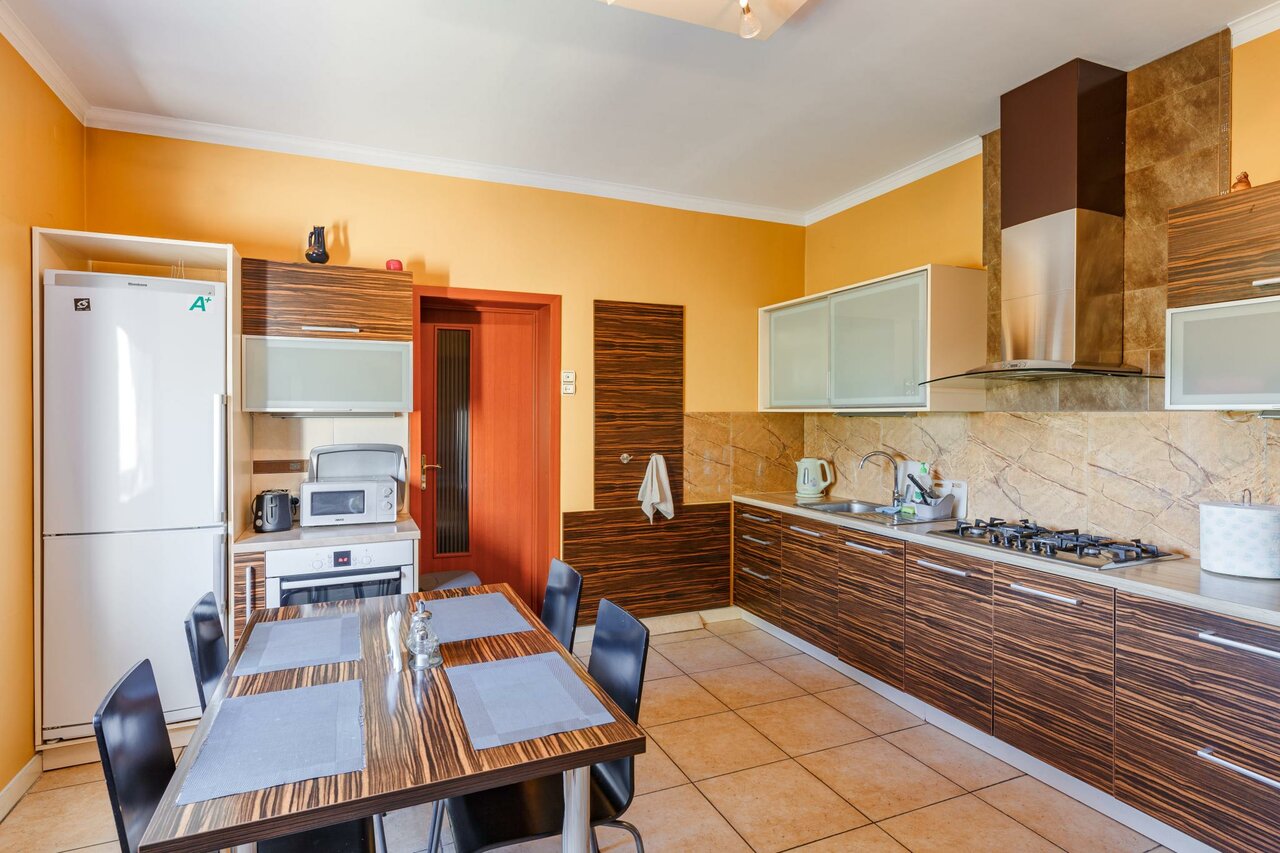 Гостиница На Каштановой Калининград