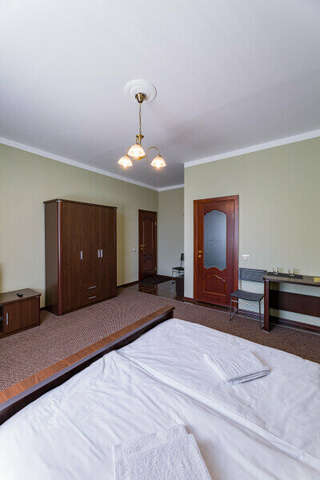 Гостиница На Каштановой Калининград Большой двухместный номер с 1 кроватью-1