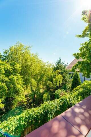 Гостиница На Каштановой Калининград Семейный люкс с балконом-2